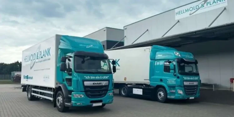 Hellmold & Plank: DAF delivers three electric trucks